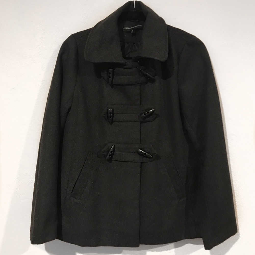 CUTE BLACK PEA COAT !